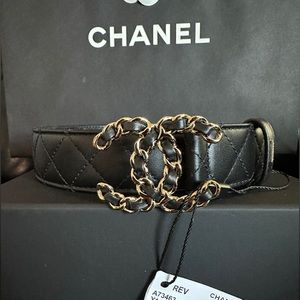❌ SOLD ❌ CHANEL CLASSIC QUILTED GOLD & LEATHER CC BELT 90